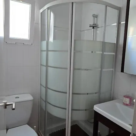 Arboli Apartment
